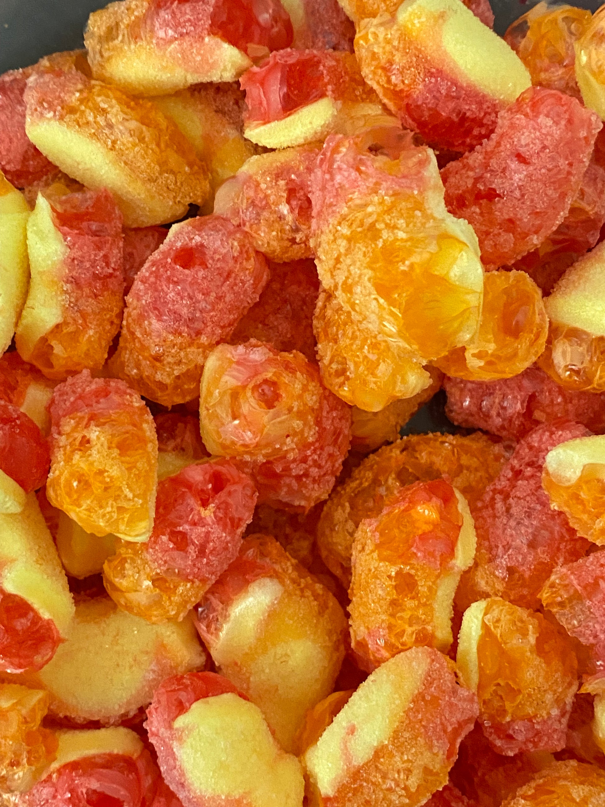 Freeze-Dried Peach Bites - a fluffy, crunchy, peachy treat!