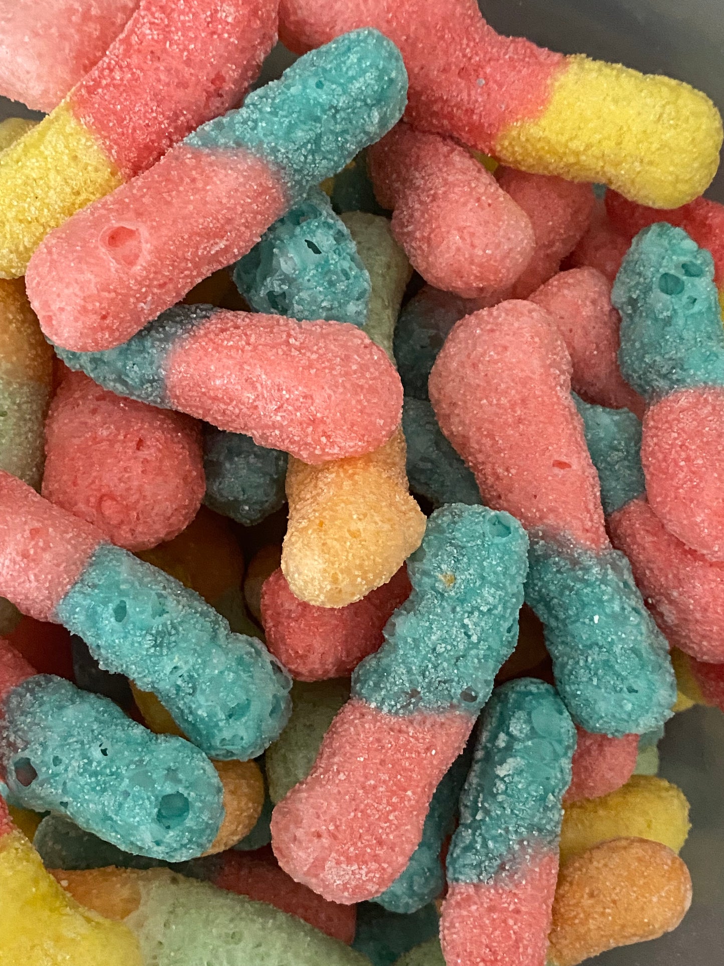 Freeze Dried Sour Worms